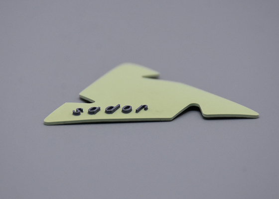 Προσαρμοσμένο Eco Friendly Silicone Patch Εκτύπωση Matte Silicone Logo Για ρούχα