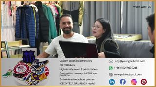 Προσαρμοσμένα κορδόνια με λογότυπο