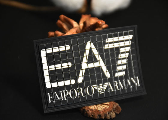 Προσαρμοσμένα μπαλώματα σιλικόνης με εκτυπώσεις οθόνης, ετικέτες ρούχων που πλένονται από σιλικόνη