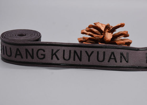 Ελαστική ζώνη μη ολίσθησης χρήσης ενδυμάτων με τυπωμένο το συνήθεια λαμπρό λογότυπο σιλικόνης